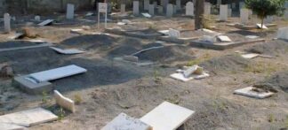 Ahmadiyya graves at risk